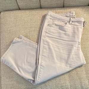 Style & Co light gray capri pants size 14